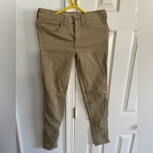 American Eagle Outfitters “Jeggings” size 6 long